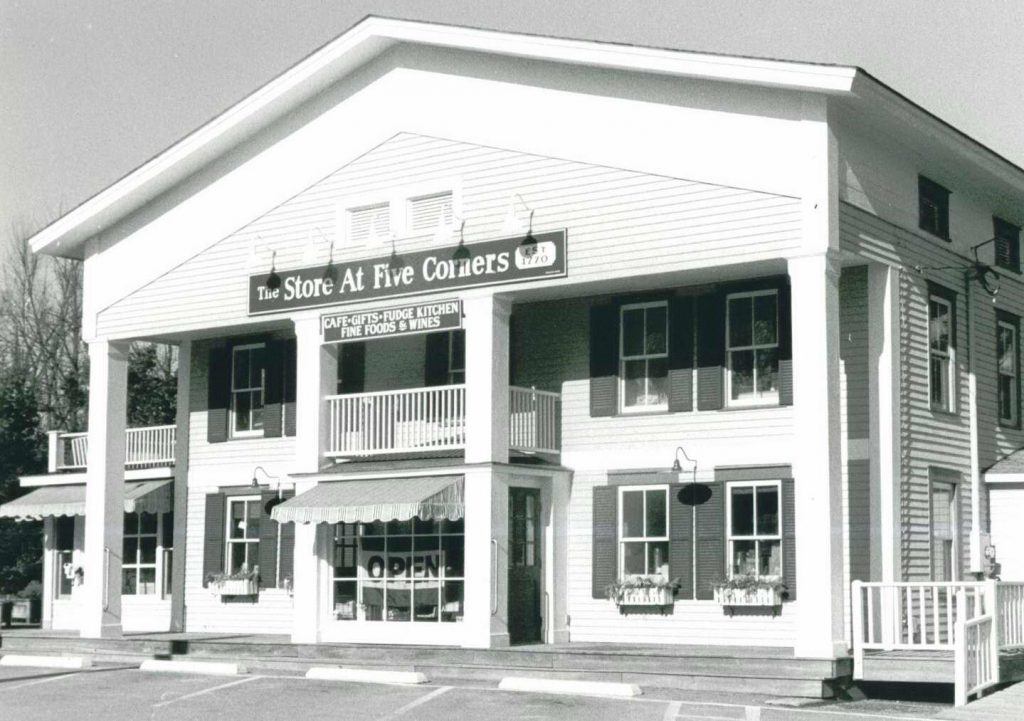 Discover Historic Williamstown! Historic Site Marker Scavenger Hunt